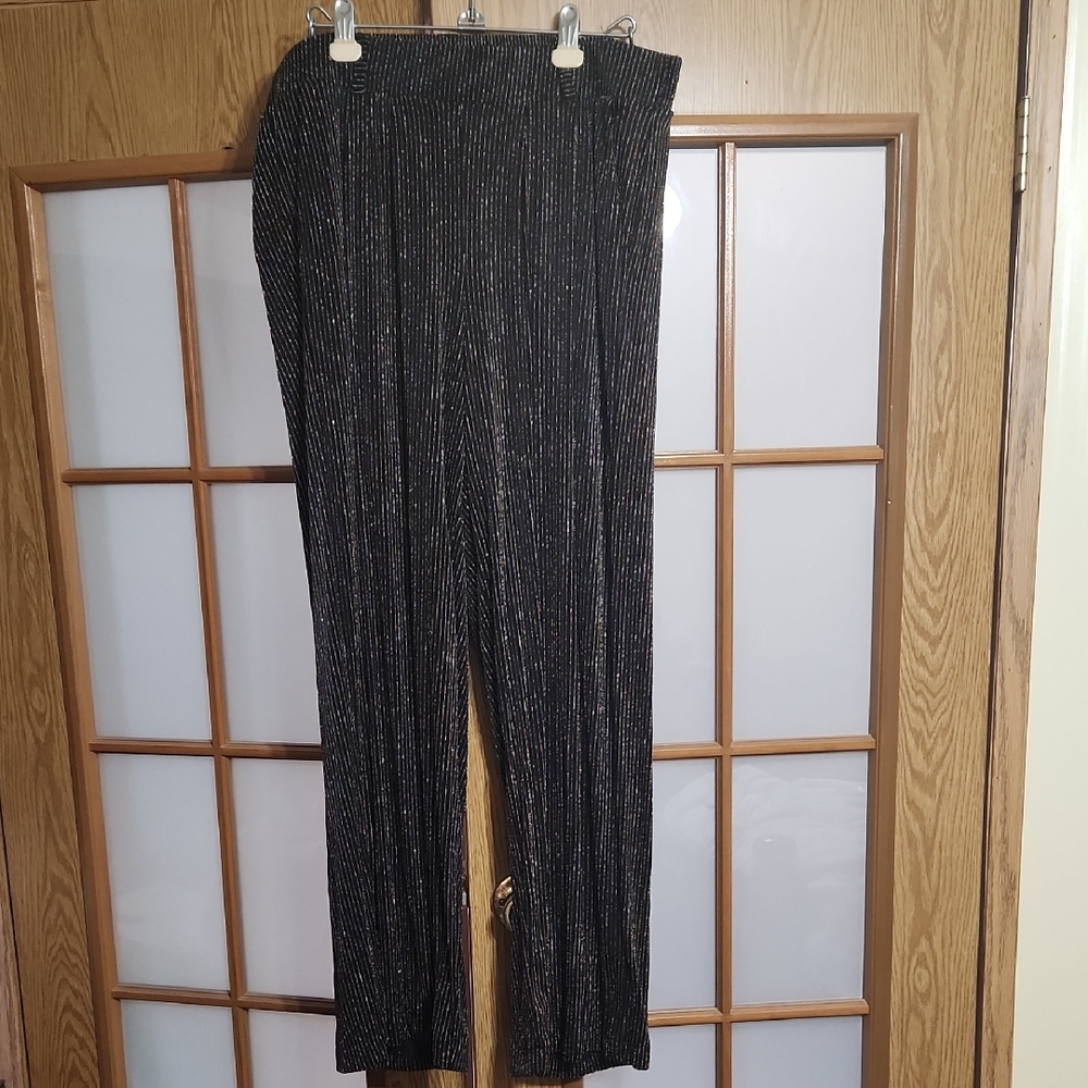 Torrid Metallic Silver And Gold Pinstripe Black Pants Size 1x
